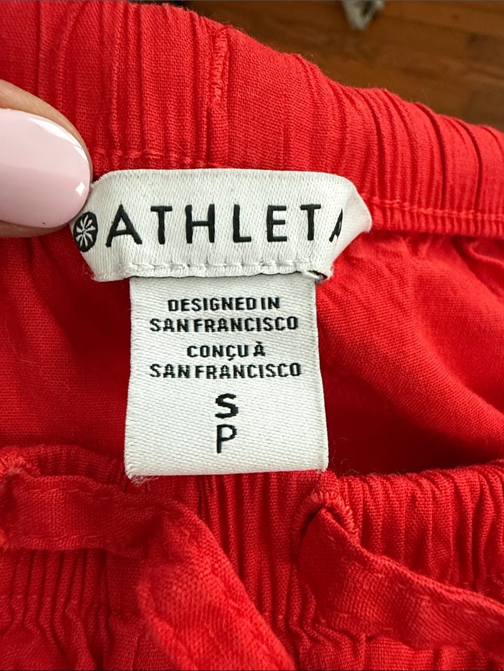 Athleta Women’s Wide Leg Pants with drawstring in Bright Red - Picture 5 of 5